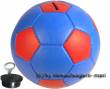 Spardose Fußball blau/ rot mit Spardosenschloss und Spardosenschlüssel Maße ca.: = 15,5 cm